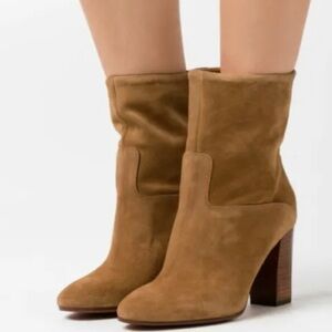 POLO Ralph Lauren Ankle Boots Size 9 Tan Suede Heeled Booties Brindley in Box